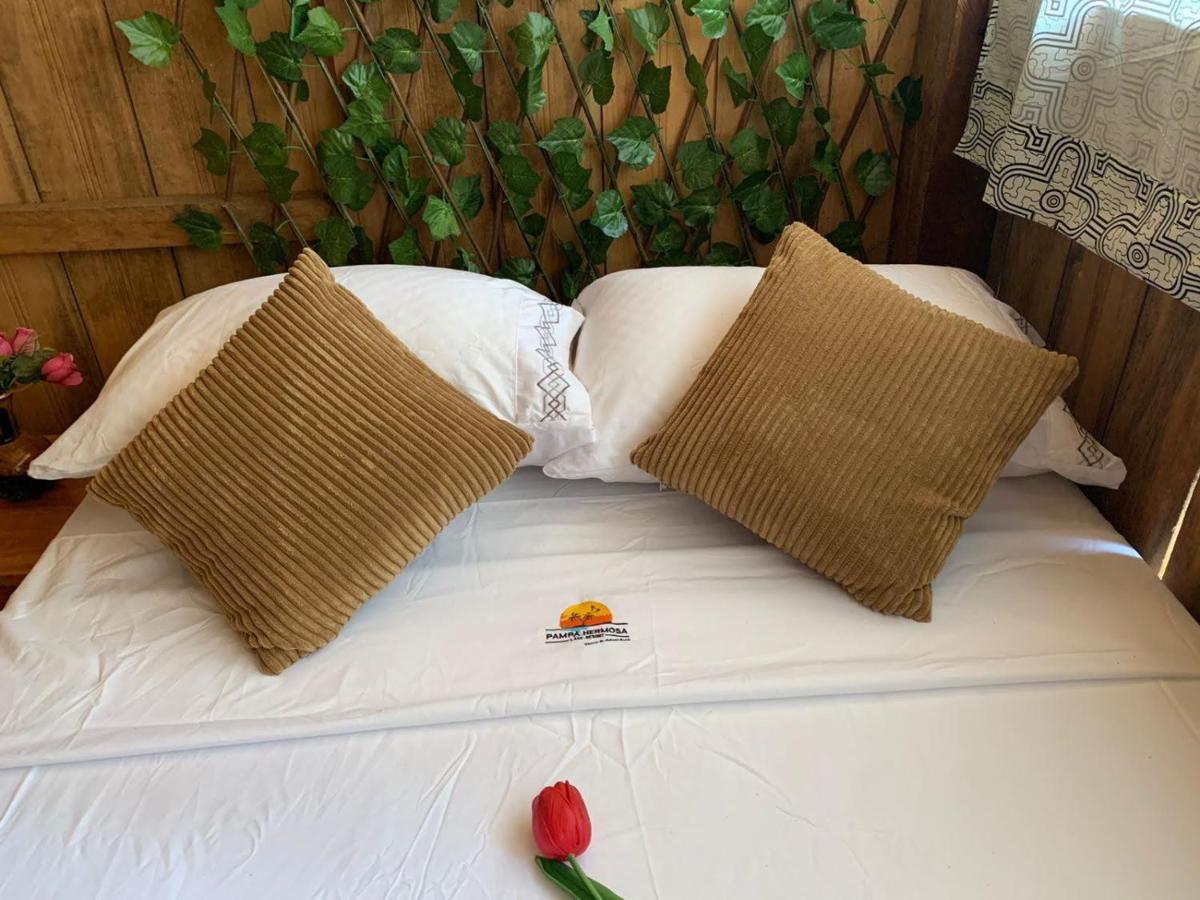 Pampa Hermosa Lake Resort 푸에르토말도나도 외부 사진